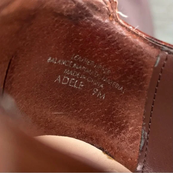 SZ 9M
Audrey Brooke Adele Cognac Leather Ankle Booties Buckle Heel - Picture 6 of 7